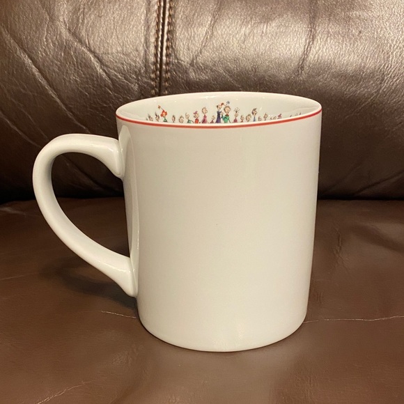 Grinch Holiday Williams Sonoma Mug with Sleigh Design - Picture 4 of 6